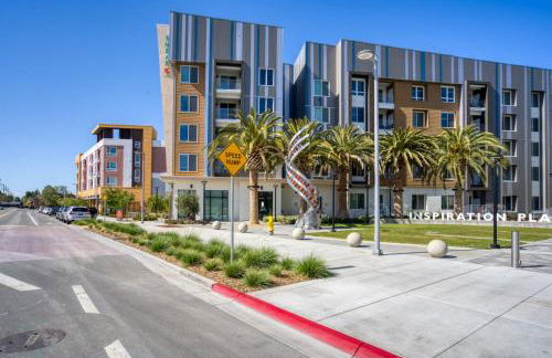 Blueground East Industrial pool nr Central Park SFO-2045 - Foto 47