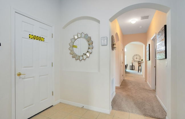 Beautiful 4 Bedroom 3 Bathroom Pool spa Villa - Foto 1