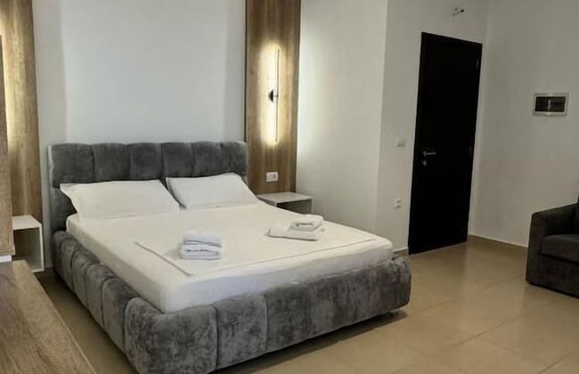 Villa Shehu - Photo 12