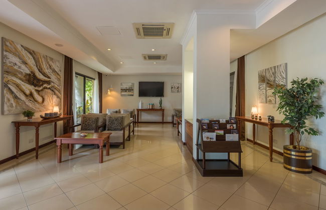 Sea Cliff Court - Photo 4