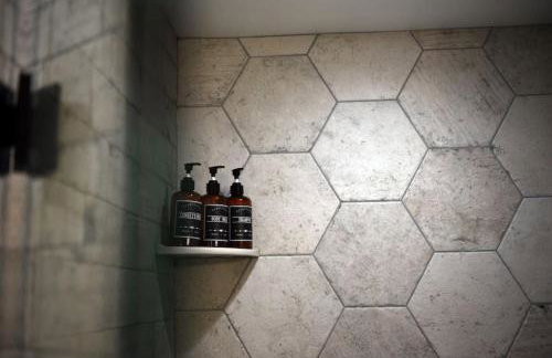 HostWise Stays - The Grandview - Great City Views - Private Parking - Foto 3