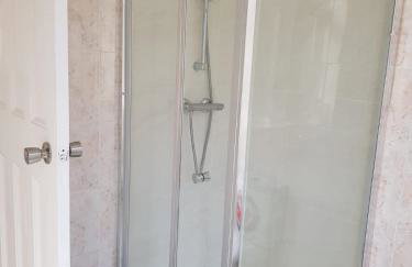 Hendon Home - Photo 24