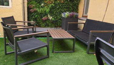 Belle maison 2 chambres avec extérieur et Parking couvert - Foto 2