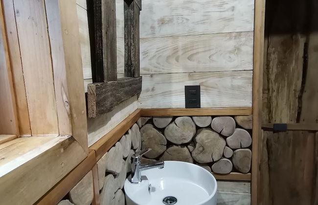 Wonderful Rustic Cabin 2, With Native Logs, on the Banks of the Trancura River - Foto 19