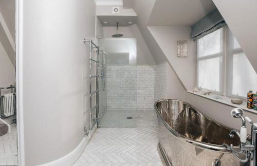 The Florence - Photo 9