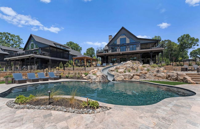 Blue Heron & Gray Fox by Avantstay 2 Lakefront Homes, Sleeps 44 Pool, Dock, Theater - Foto 54