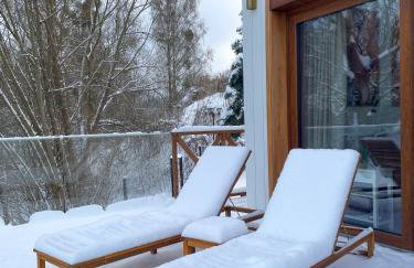 Zloty, a Skromny - ogrodzony domek z jacuzzi i widokiem na jezioro - Foto 74