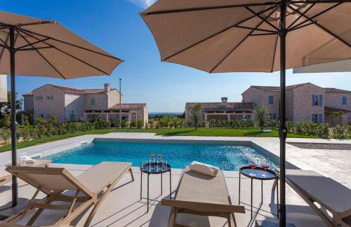 Design Villa Emily White with Seaview near Rovinj - Foto 33