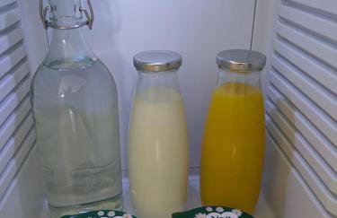 Private Double Room and Ensuite in Historic Cornish Cottage - Photo 8