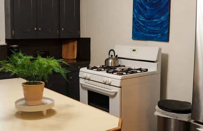 Jefferson Home Room 2 - Photo 8