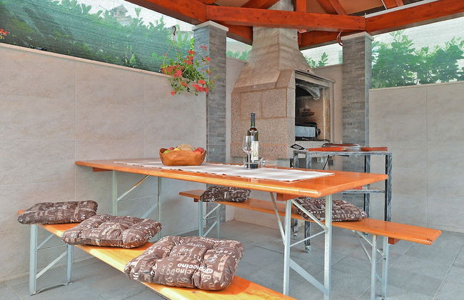 Apartment 344 - Photo 41