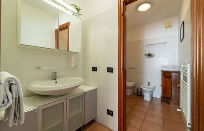 Lakefront Retreat by Wonderful Italy - Foto 42