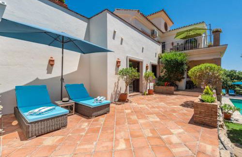 Luxury Villa - Sleeps up to 8 & Infinity Pool - Photo 22