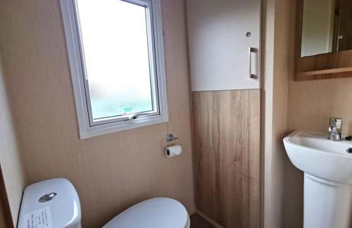 Hiking in Snowdonia? Sea, beach and mountains view - Photo 25