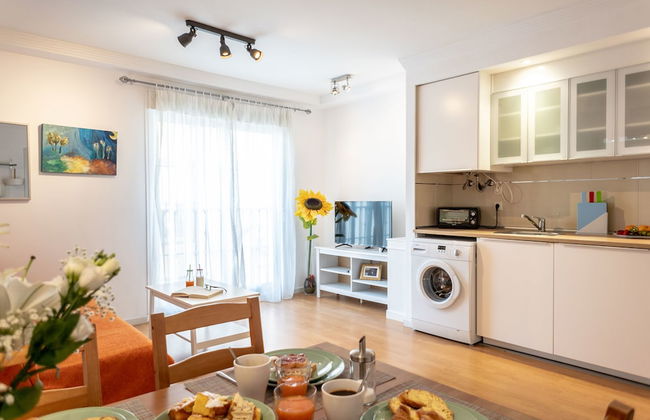 Holidays2Malaga Juan de Mena Apartments - Photo 18