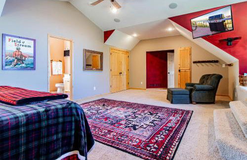 Spacious Leech Lake Home on 2 Private Acres, 200' of lake shore 15 Minutes to Walker with boat lift, dock, swimming, fire pit - Foto 75