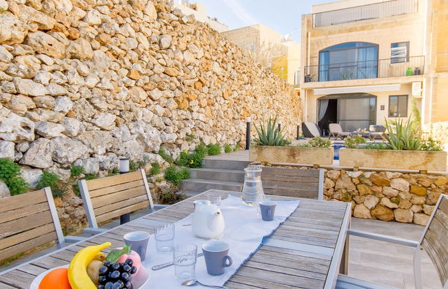 Siku Gozitan House With Pool hot tub - Foto 27