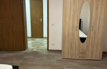 Laras voll ausgestattete Gartenwohnung mit WLAN und TV - Foto 28