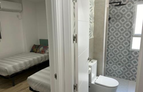 Modern and Bright close to the Station - Foto 8