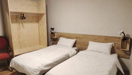 APT 1 Acollidor al Centre Històric de Vic APTGARBI - Photo 5