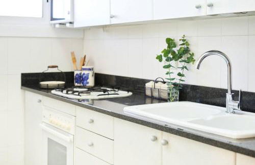 Elegante apt p4 pax a 1 min de la Playa con WiFI - Foto 10