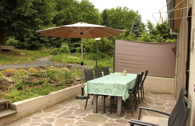 Family Retreat With Garden - Photo 20