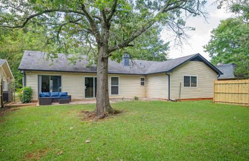 Family & Dog Friendly 4BD-3BA in Stone Mountain - Foto 33