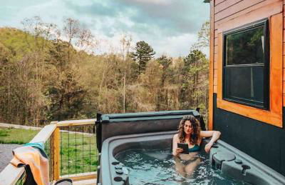 Writer's Retreat - Secluded Getaway, Hot Tub, and Stargazing Deck - Foto 1