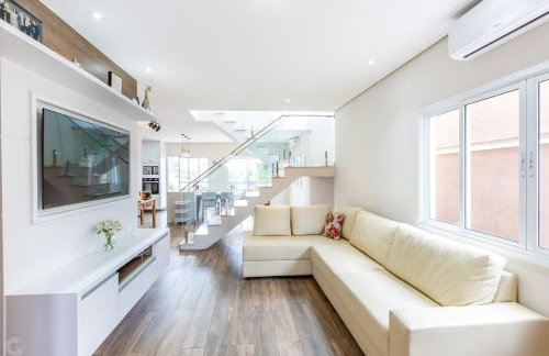 Atibaia com piscina, churrasqueira, sinuca, pingpong - Foto 2