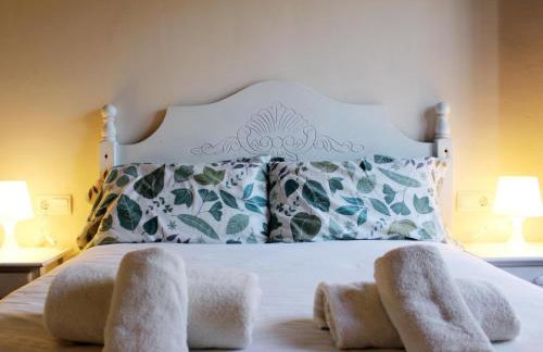 Masia de San Juan - castillo con piscina en plena Sierra Calderona - Photo 10