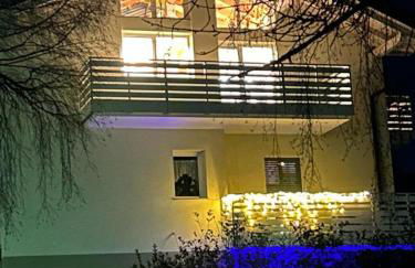 Appartamento luminoso, giardino, vista Dolomiti. - Foto 36