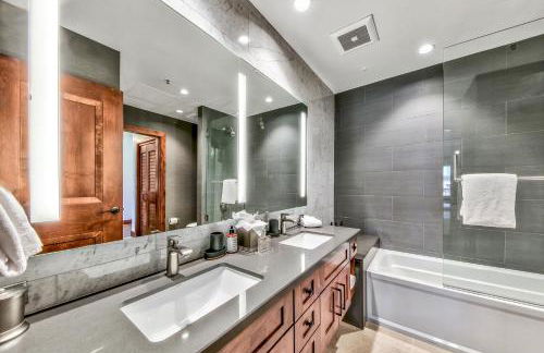 Luxury 2Br Residence Steps From Heavenly Village & Gondola Condo - Foto 13