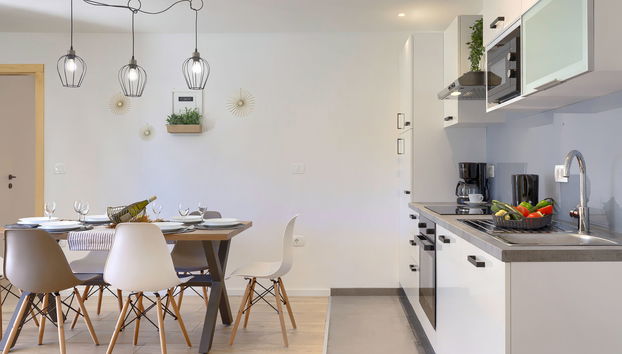 Kitchen / Dining Room