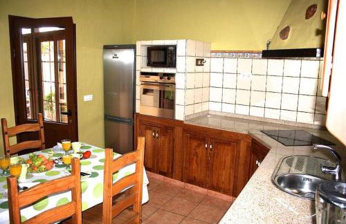 Casa rural con piscina privada Manitaga. - Photo 11