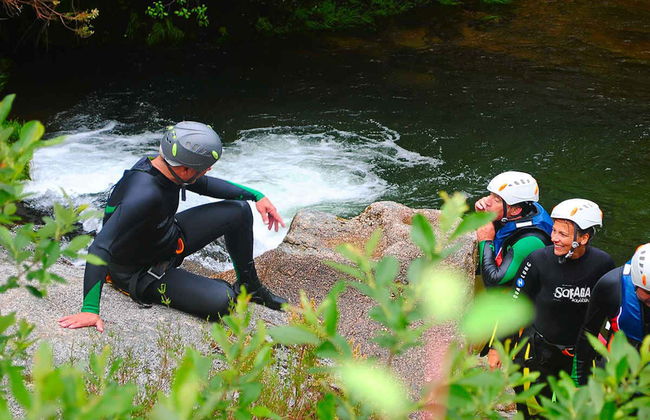 Barranquismo en el Parque Nacional Peneda-Gerês - Foto 8