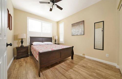 Pool-BBQ-View-Balcony-Fireplace-King-Garage-WD - Foto 16