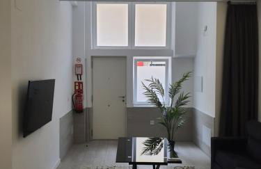 HERMOSO PISO a 3 min de la ESTACION DE BUS Y TREN AVE - Photo 28