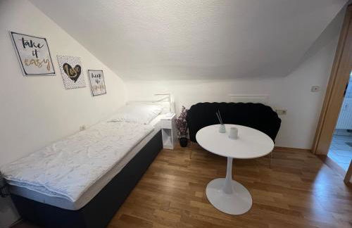 Einzelzimmer mit privatem Bad nähe Ulmer Donautal - ideal für Geschäftsreisen - Foto 6