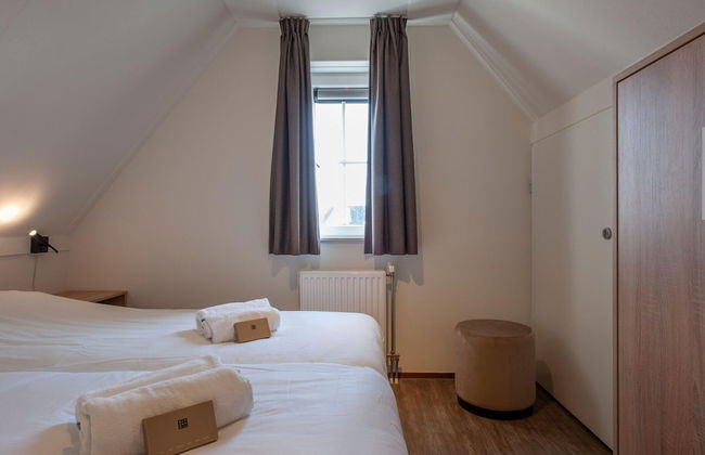 Villa in Cadzand-bad Near North Sea Beach - Photo 2