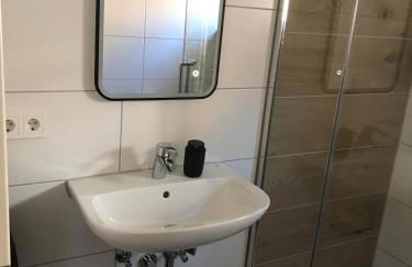 FeWo Hafenkoje am Timmeler Meer in Großefehn - Foto 5