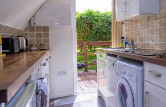 Escape to a Clifftop Chalet with pool and tennis onsite - 1A Kingsdown Holiday Park - Foto 16