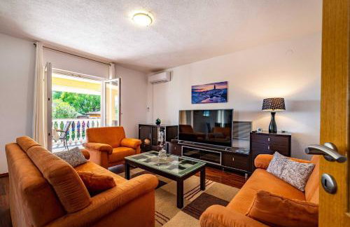 MY DALMATIA - Momo's paradise with 2 infinity pools & 7 bedrooms - Foto 21