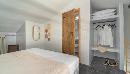 La Perla Suites - Photo 4