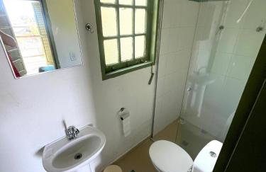 Casa rústica e charmosa em condomínio - Lagoinha - Foto 25