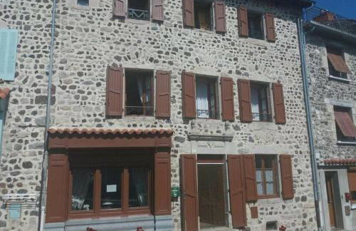 Gîte de la chapelle, au coeur de la cité médiévale - Foto 5