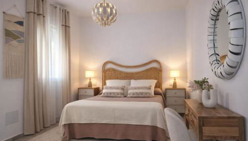 Chalet con piscina en Naveros - Foto 3