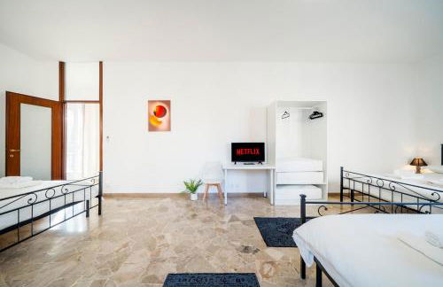 Milano Malpensa 5' - FreePark, Wifi, AC - 3 Suite - Foto 15