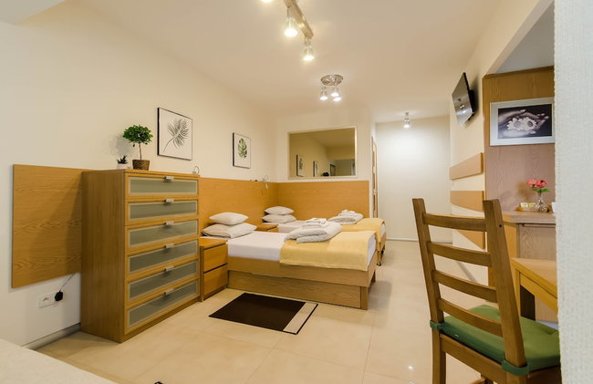 Family Apartments - Private Parking - Photo 31