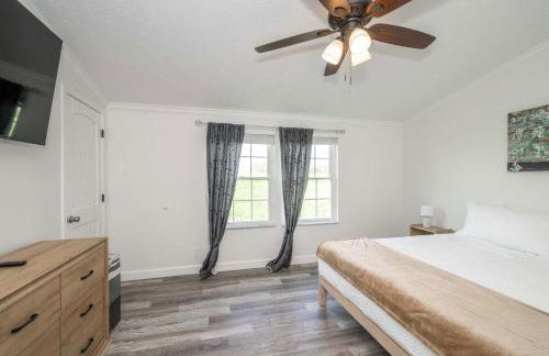 Stillwater Hollow - For 10! - Foto 25