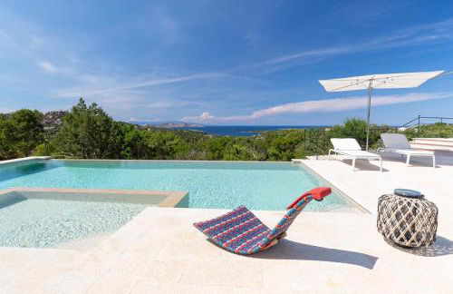 VILLA AMIRA Porto Cervo con vista Mozzafiato sul Mare,Piscina Privata,WELLNESS & SPA - Foto 1